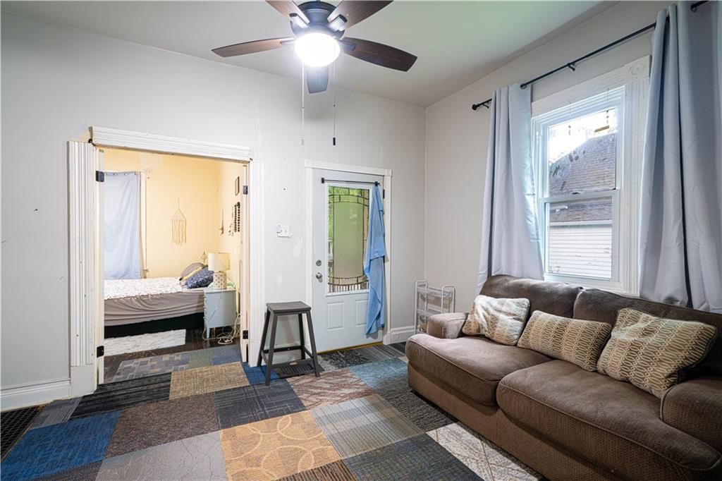 2405 Faraon Street — photo 5