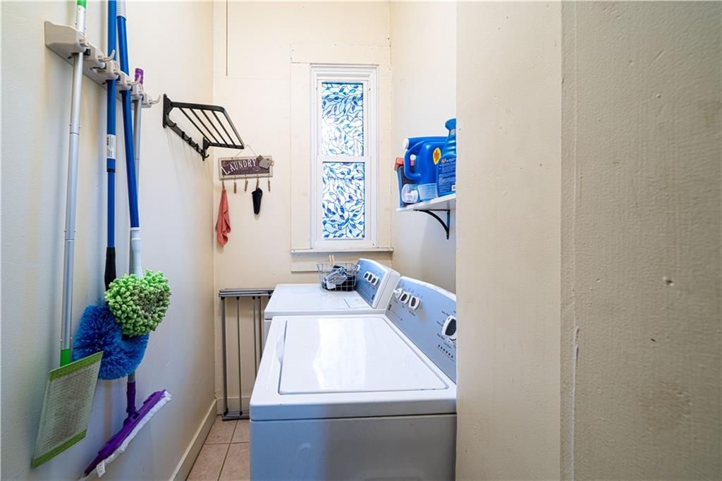 2405 Faraon Street — photo 10