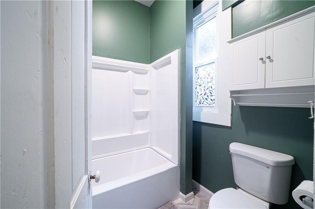 2405 Faraon Street — photo 11
