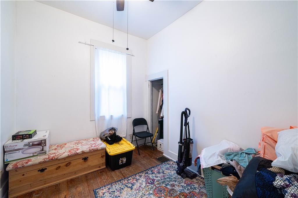 2405 Faraon Street — photo 13