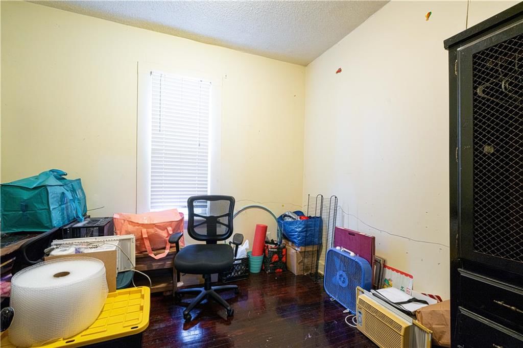 2405 Faraon Street — photo 14