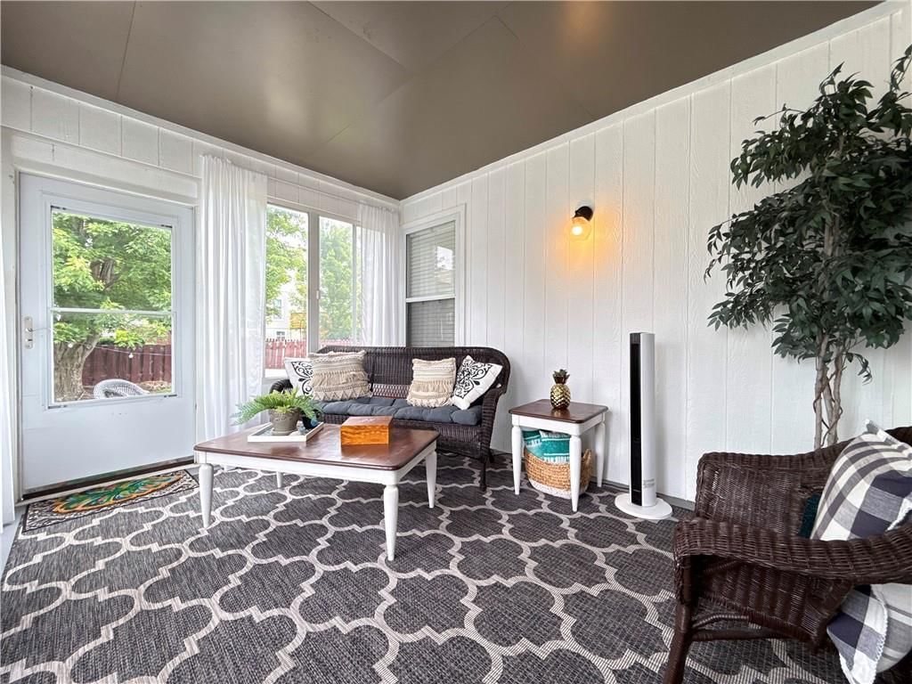 16309 S Avalon Street — photo 17