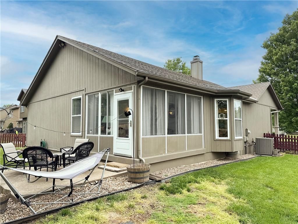 16309 S Avalon Street — photo 19