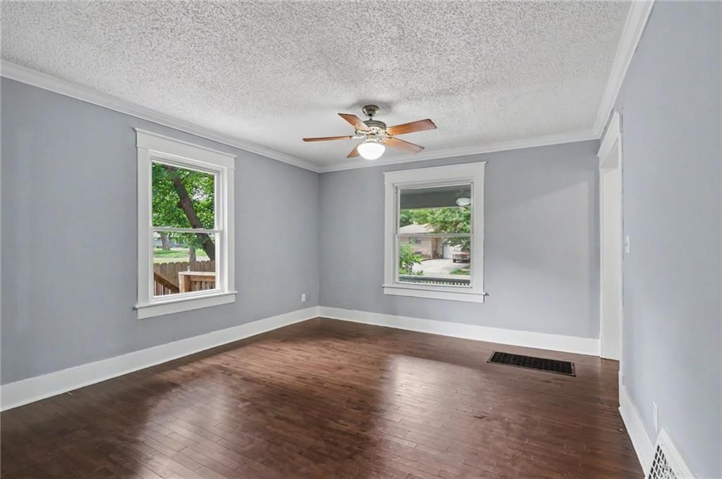 715 Jersey Street — photo 13
