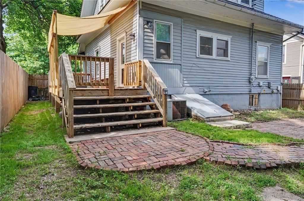 715 Jersey Street — photo 31