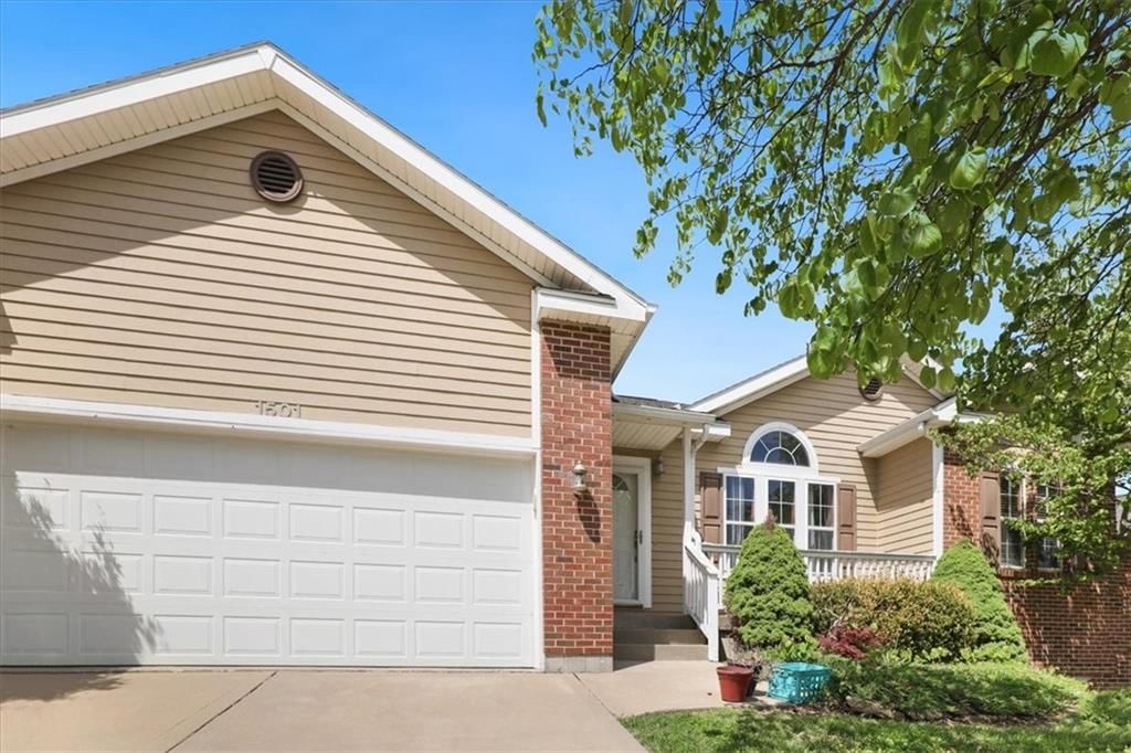 1501 Fox Run Trail — photo 4
