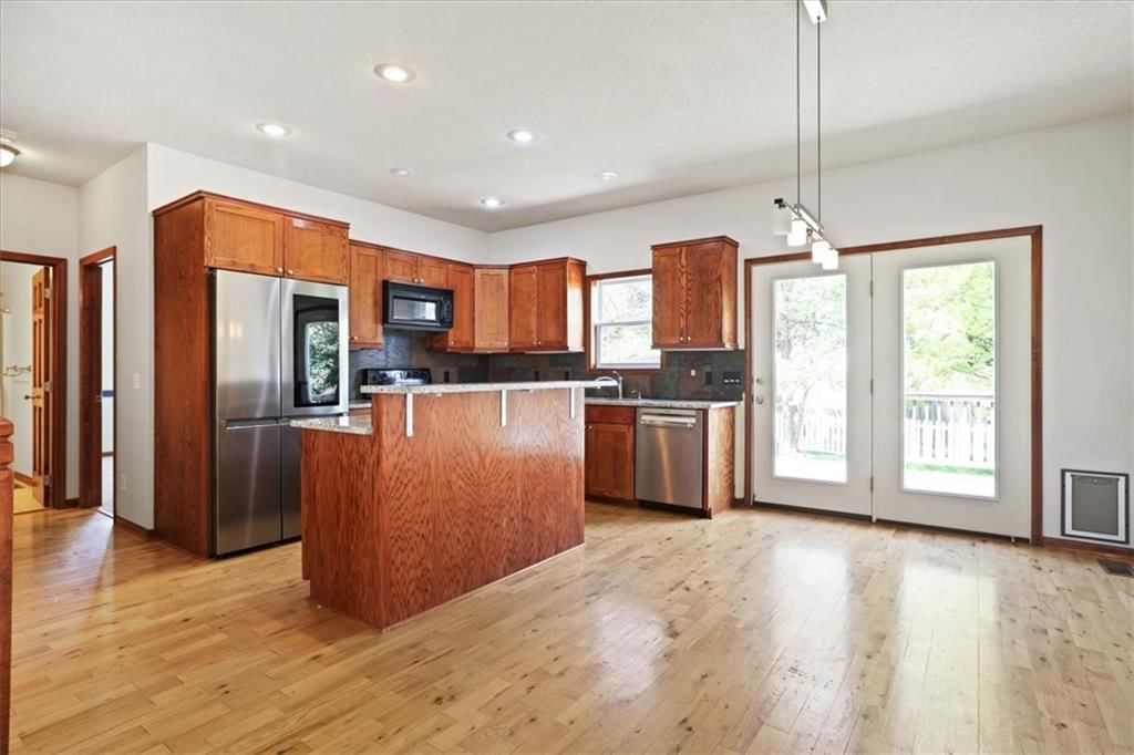 1501 Fox Run Trail — photo 9