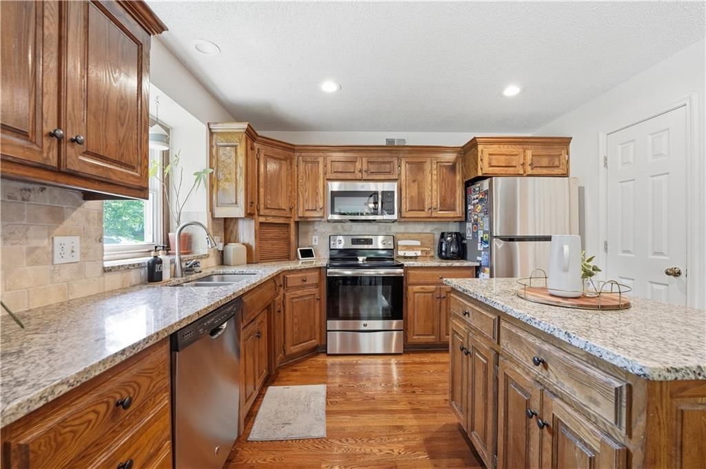 11403 W 115th Street — photo 25