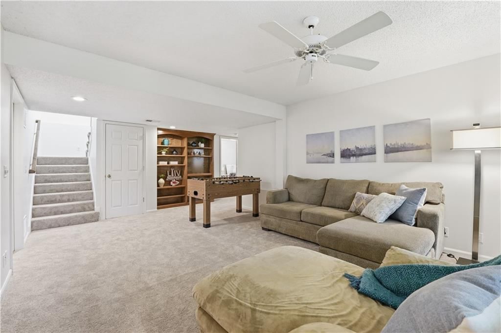 11403 W 115th Street — photo 31