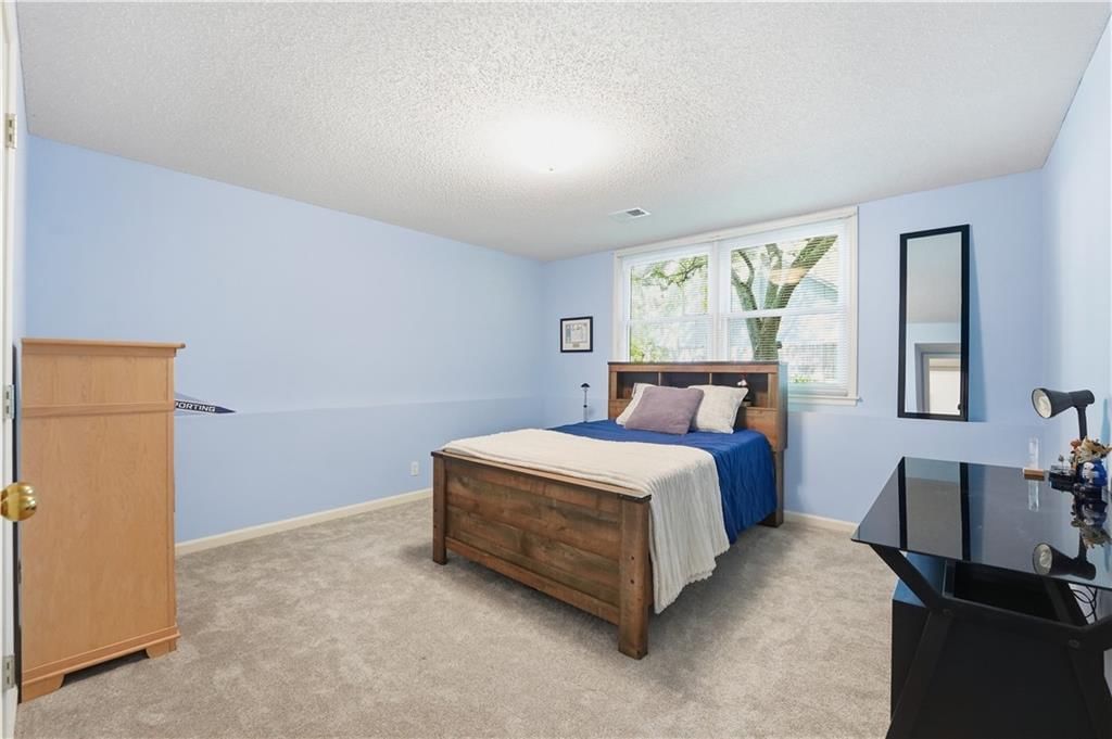 11403 W 115th Street — photo 33