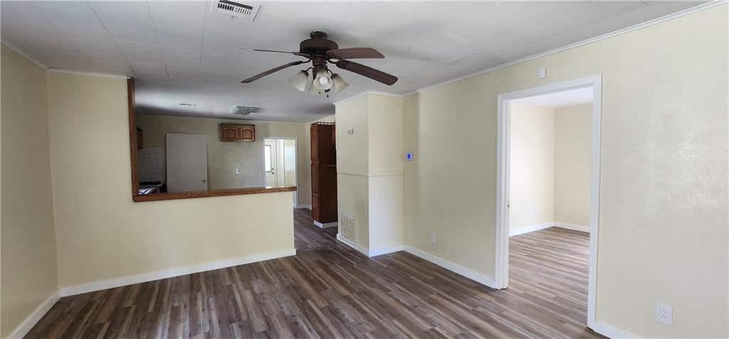 1410 N Smelter Street — photo 2