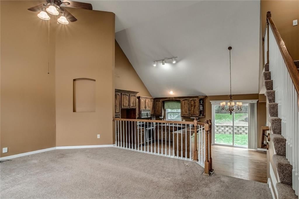 18109 Guinevere Court — photo 5