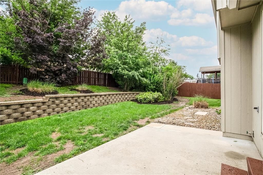 18109 Guinevere Court — photo 29