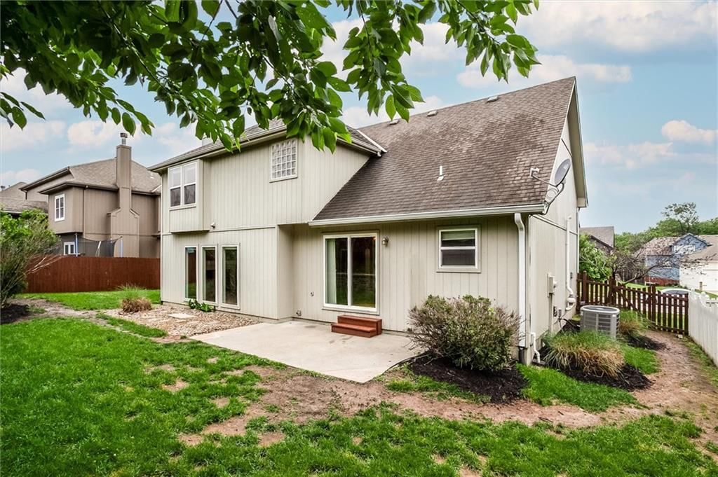18109 Guinevere Court — photo 31