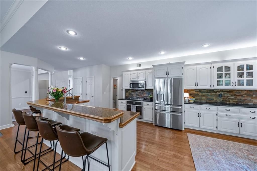 24600 W 61ST Terrace — photo 13