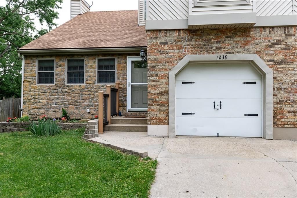 7239 N BALES Avenue — photo 4