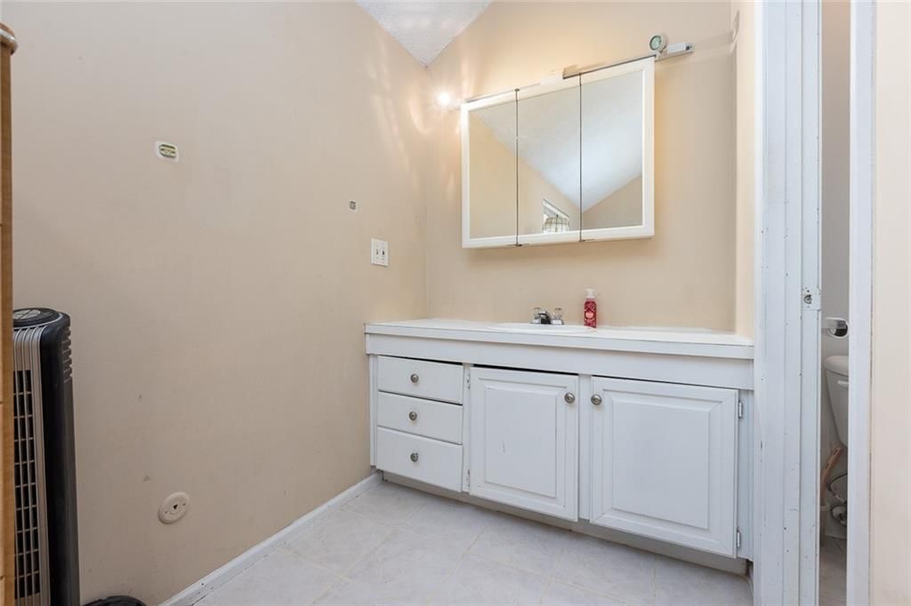7239 N BALES Avenue — photo 18