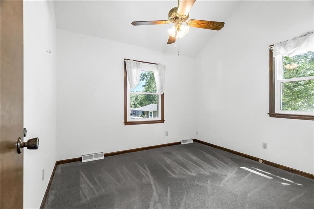 1002 Dunwich Drive — photo 13