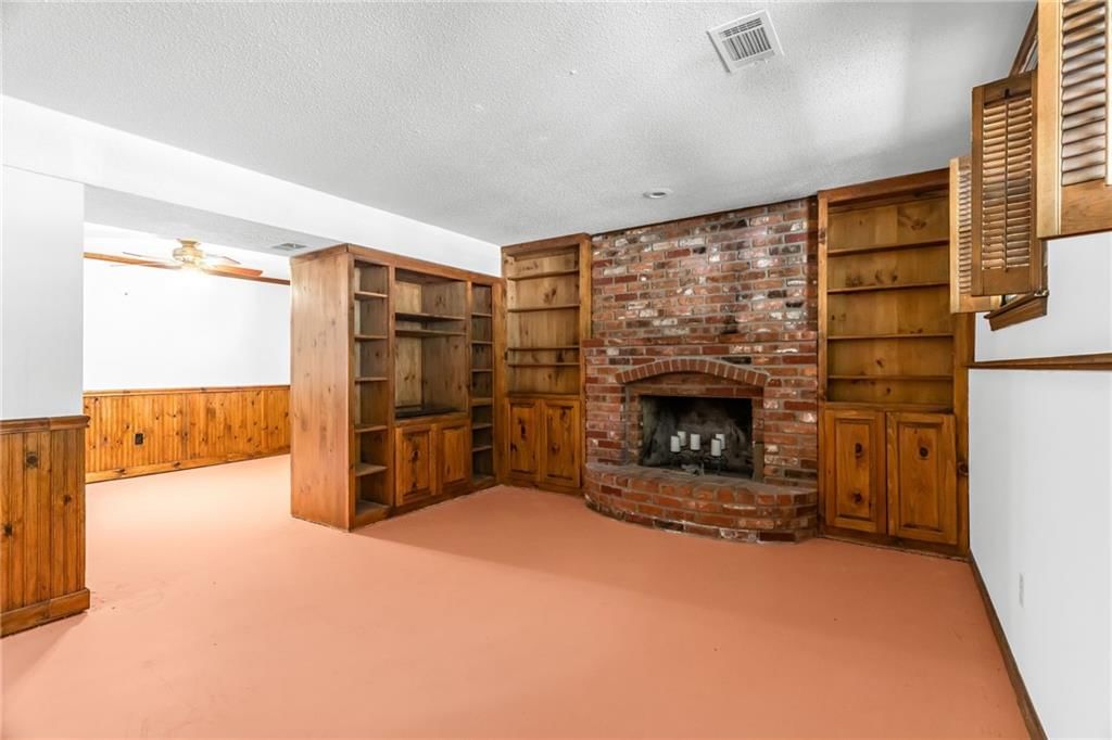 1002 Dunwich Drive — photo 20