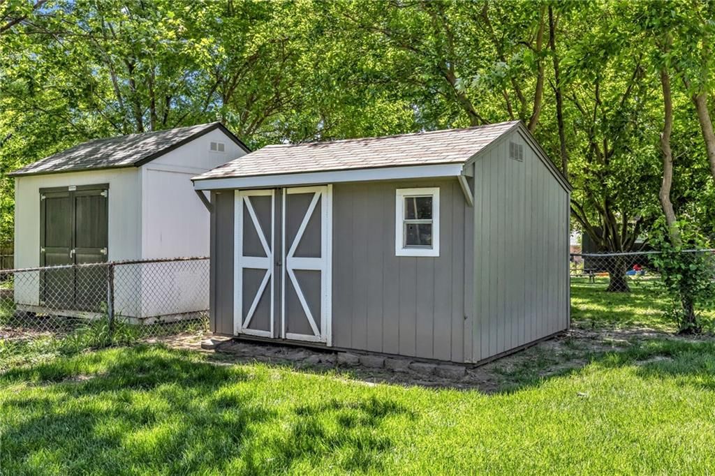 1002 Dunwich Drive — photo 23