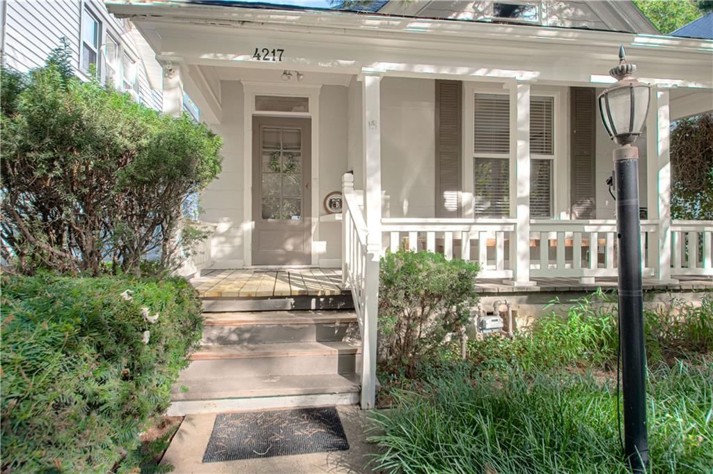 4217 Oak Street — photo 3