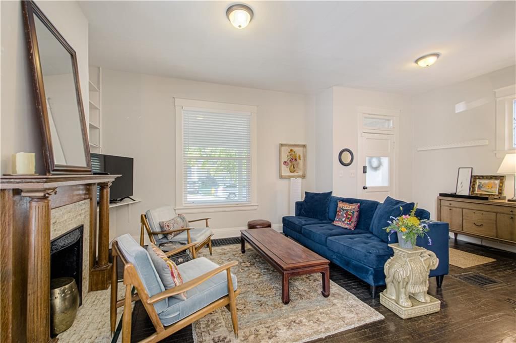 4217 Oak Street — photo 13