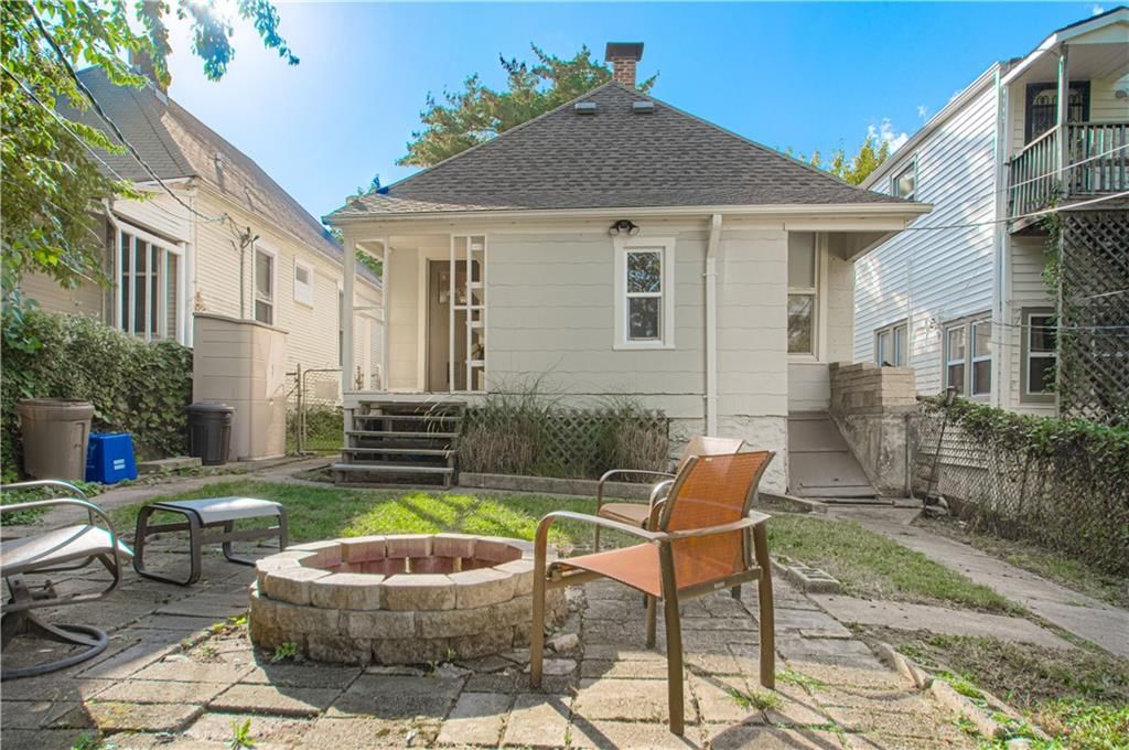 4217 Oak Street — photo 38