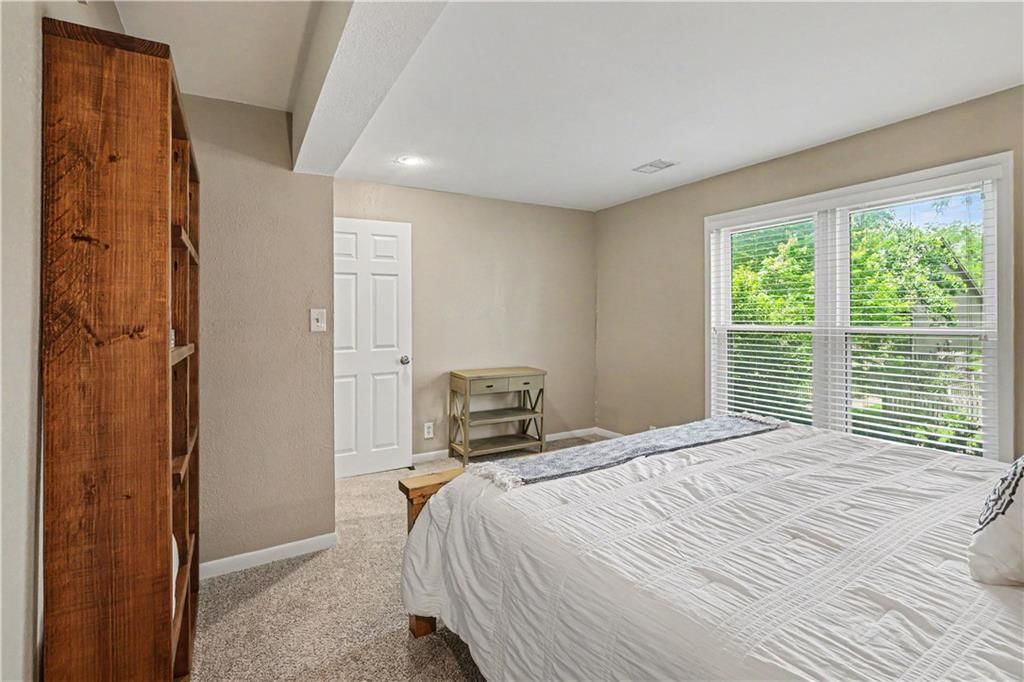 18730 W 115th Terrace — photo 32