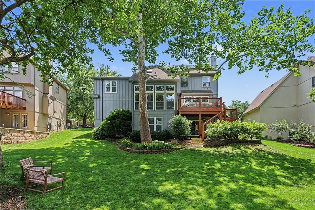 18730 W 115th Terrace — photo 39