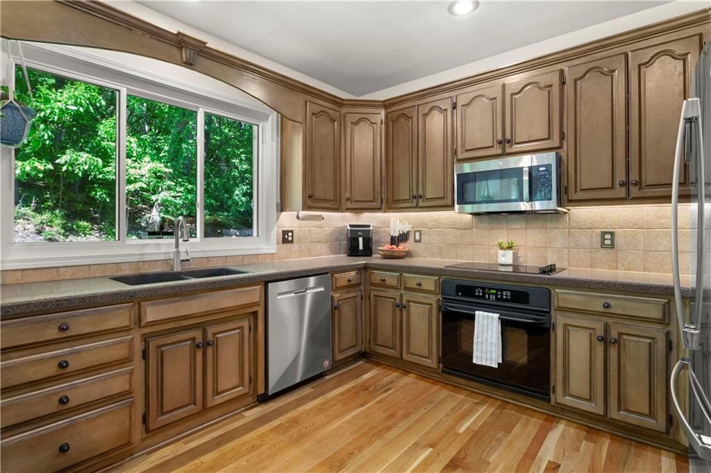 5816 NE Ruby Court — photo 18