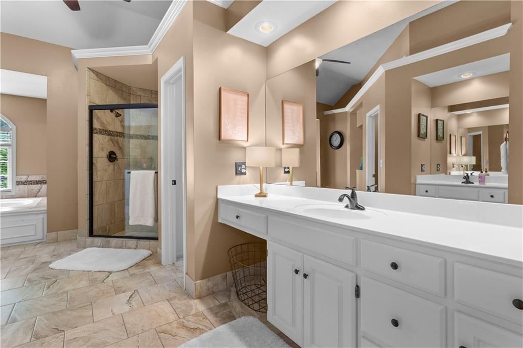 5816 NE Ruby Court — photo 27