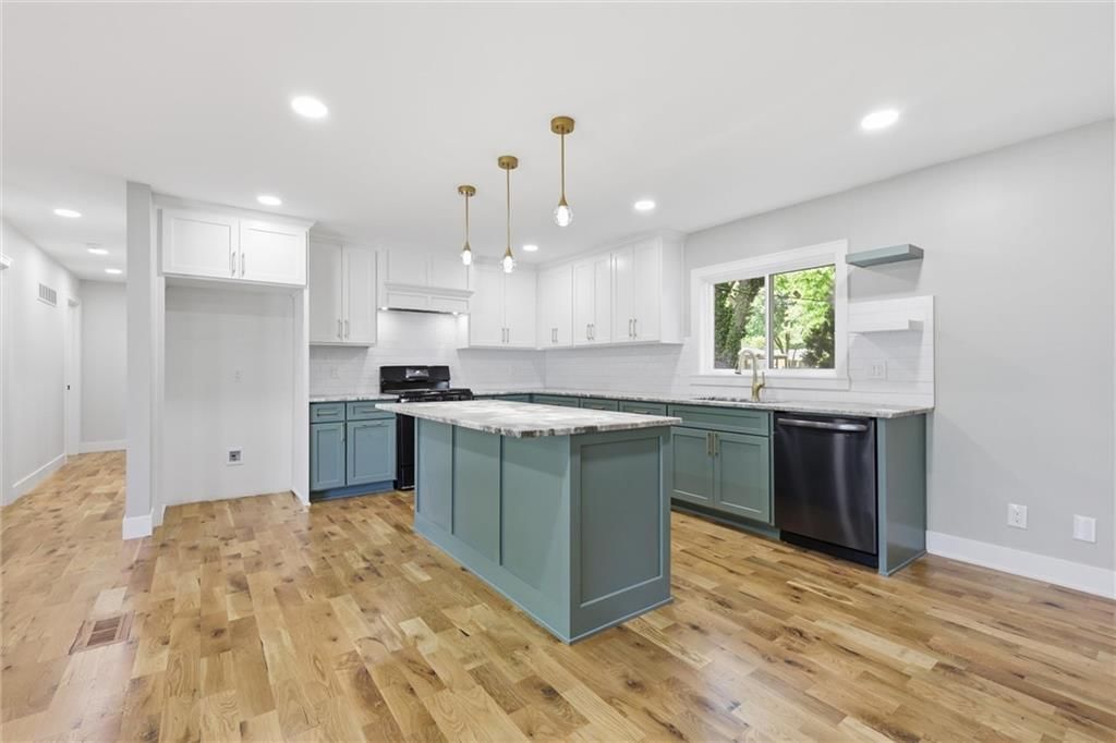 10408 Beverly Drive — photo 10
