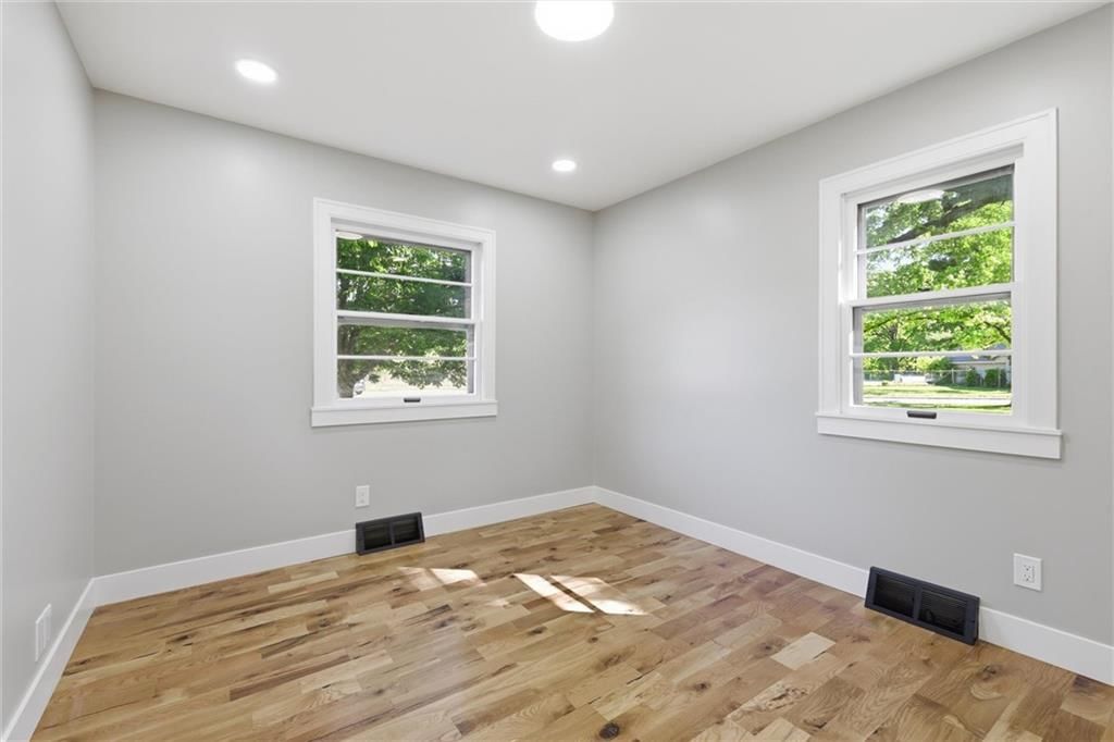 10408 Beverly Drive — photo 18