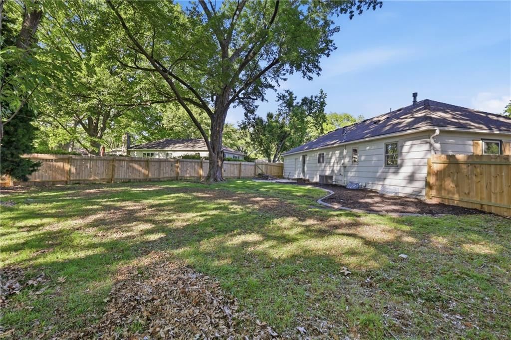 10408 Beverly Drive — photo 28