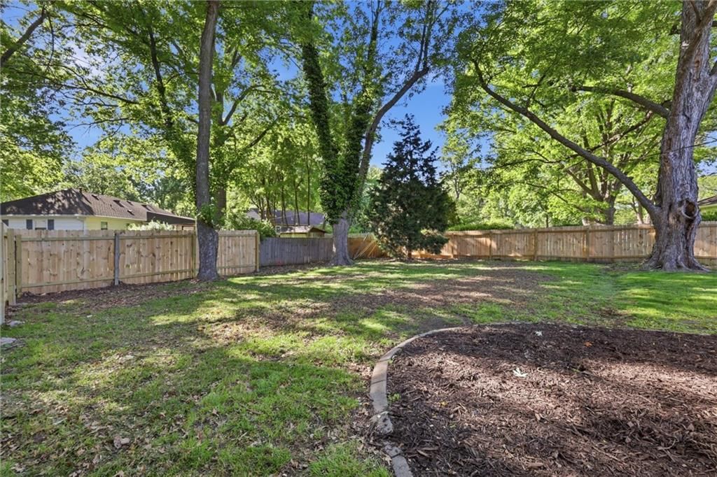 10408 Beverly Drive — photo 29