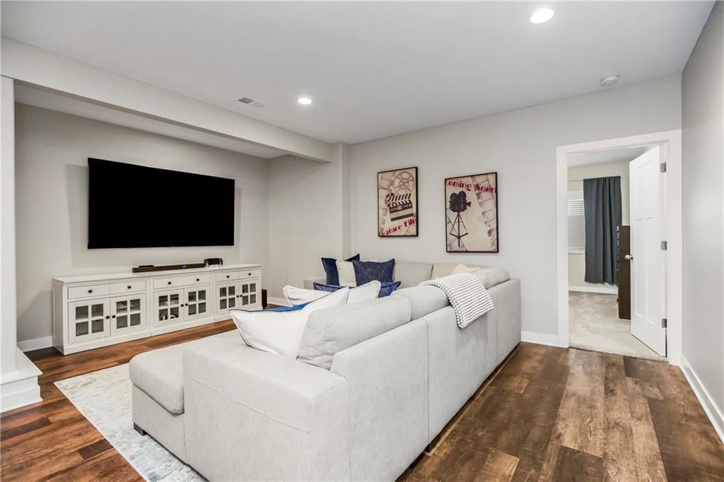 1811 NW Madi Court — photo 32