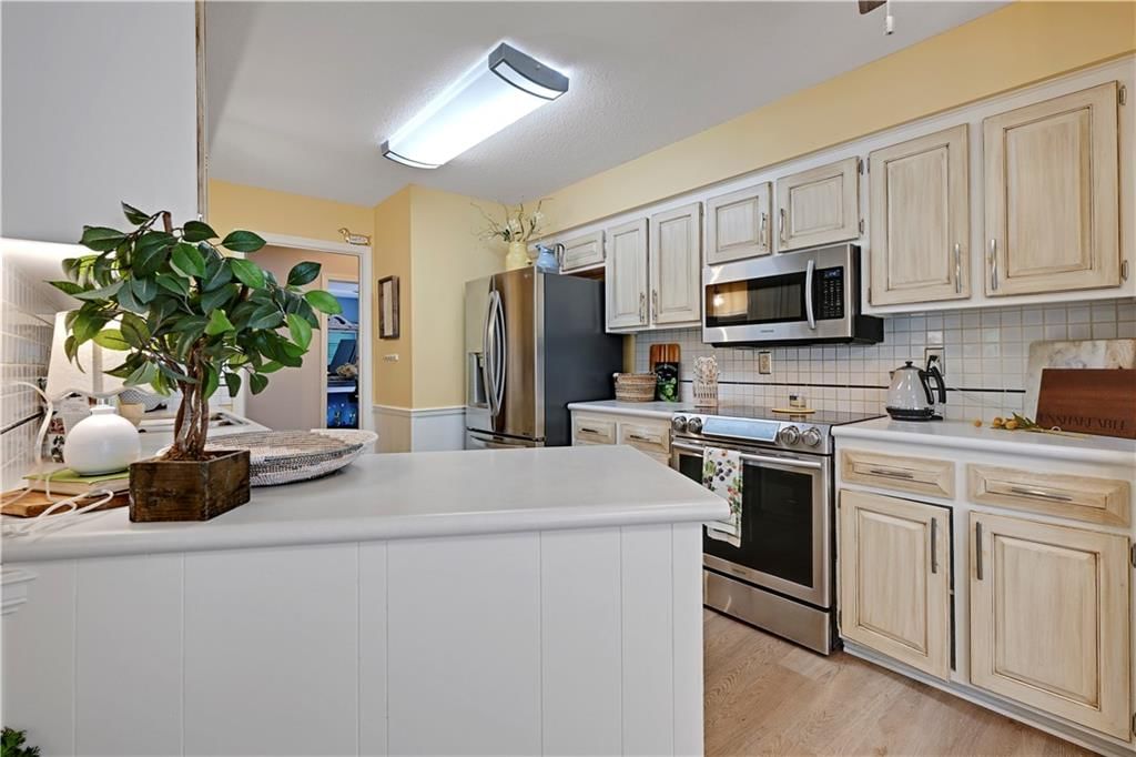 6932 Cottonwood Drive — photo 15