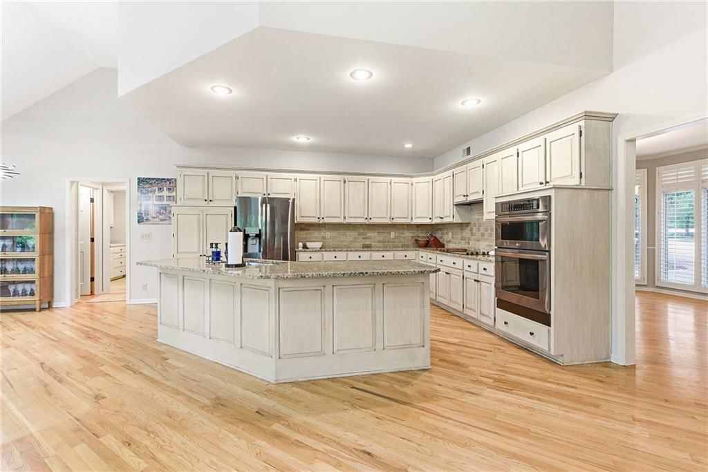 8414 Vista Circle — photo 35