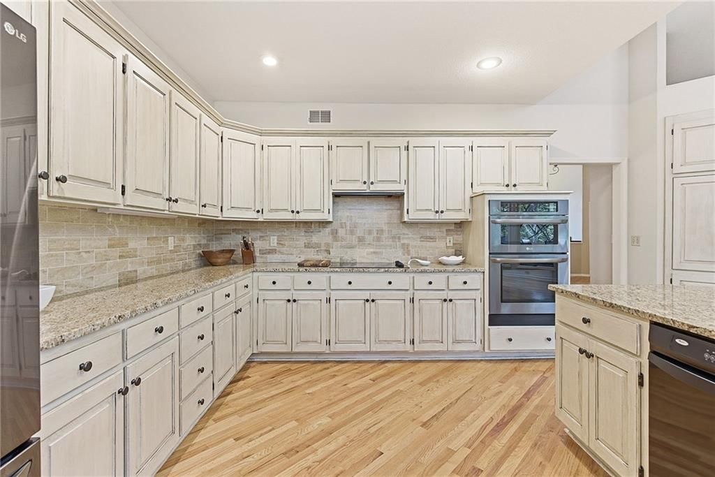 8414 Vista Circle — photo 38