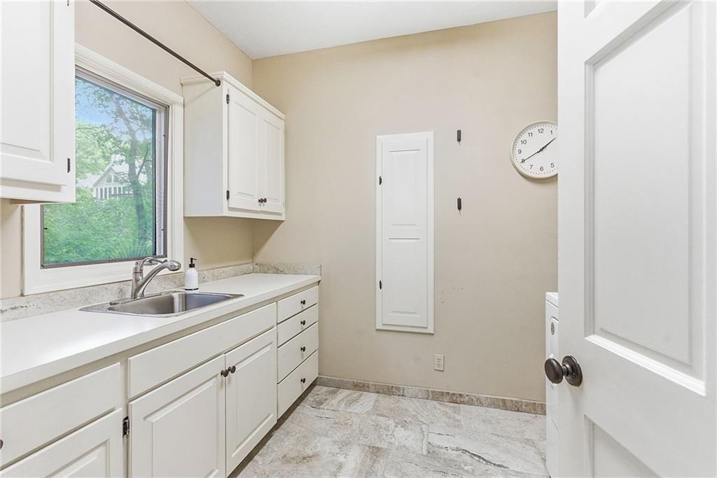 8414 Vista Circle — photo 42