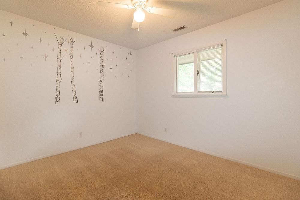 2313 Westchester Road — photo 14