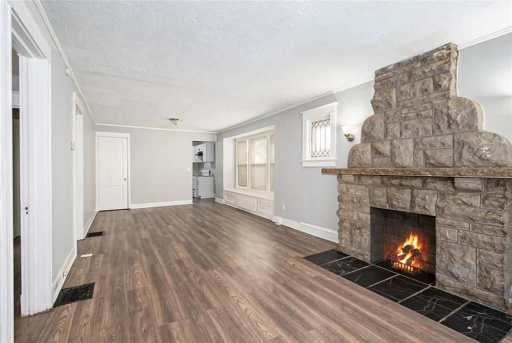 4026 agnes Avenue — photo 4