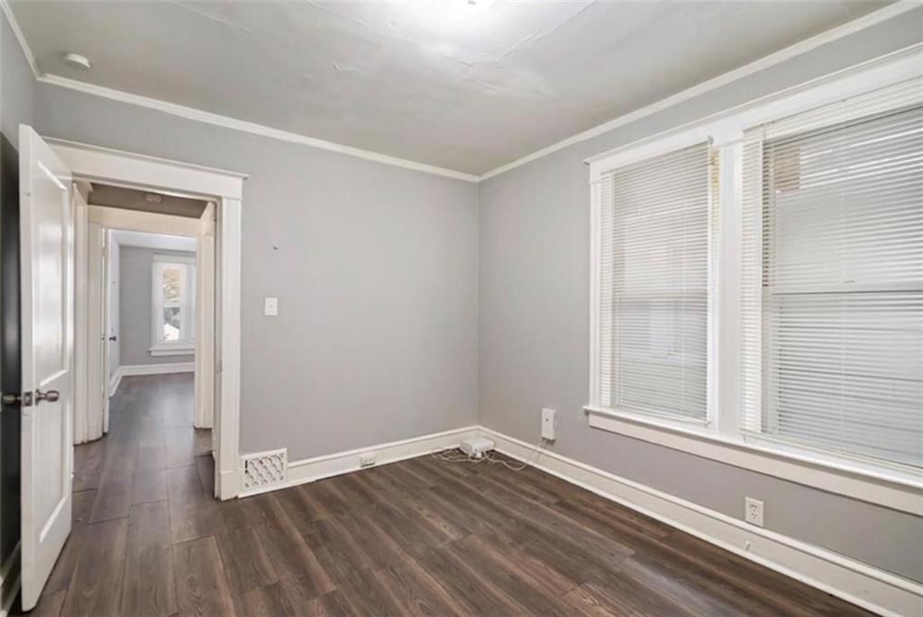 4026 agnes Avenue — photo 6