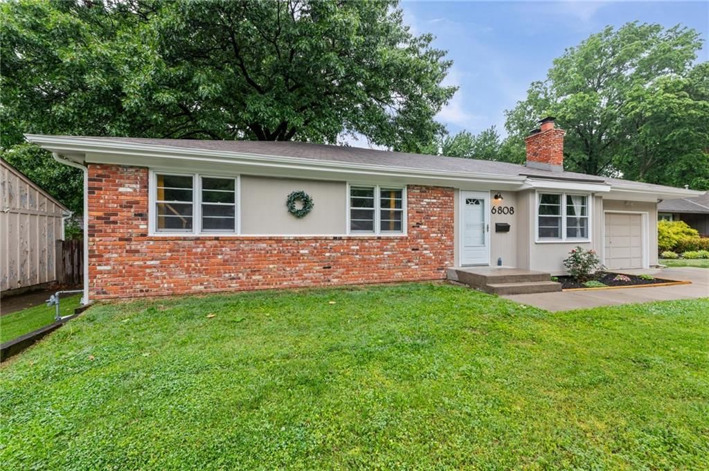 6808 Stearns Street — photo 3