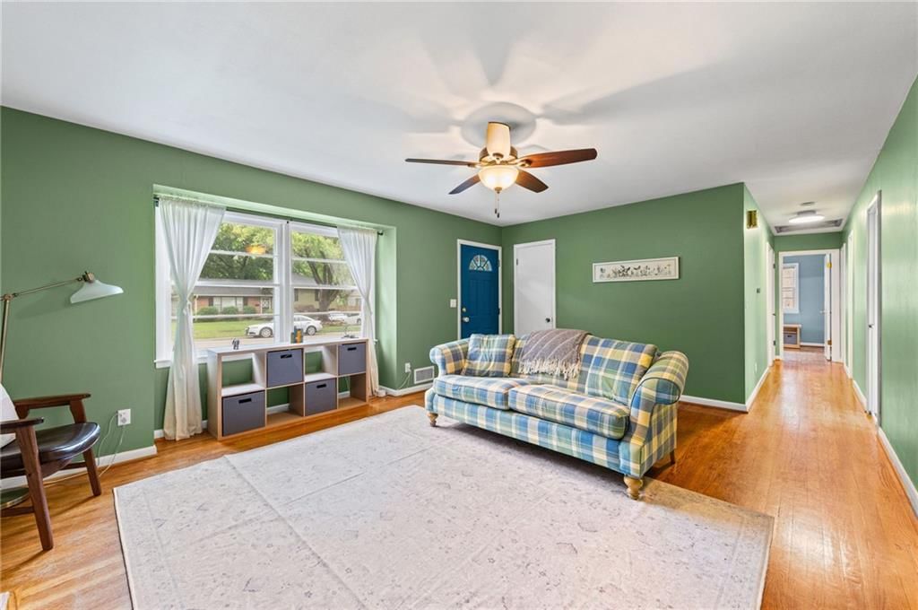 6808 Stearns Street — photo 8