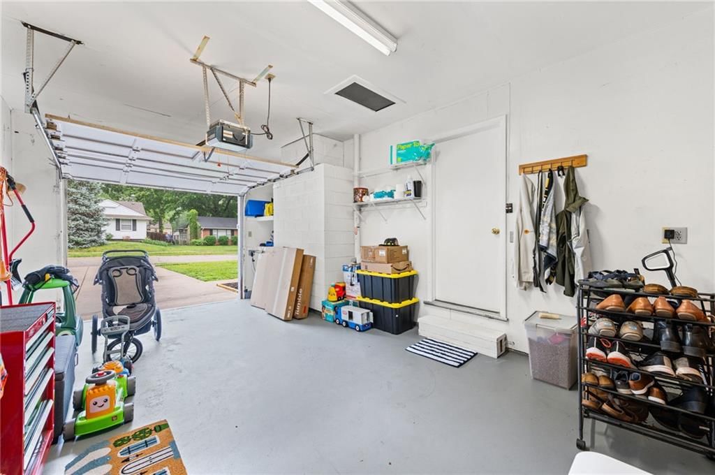 6808 Stearns Street — photo 26