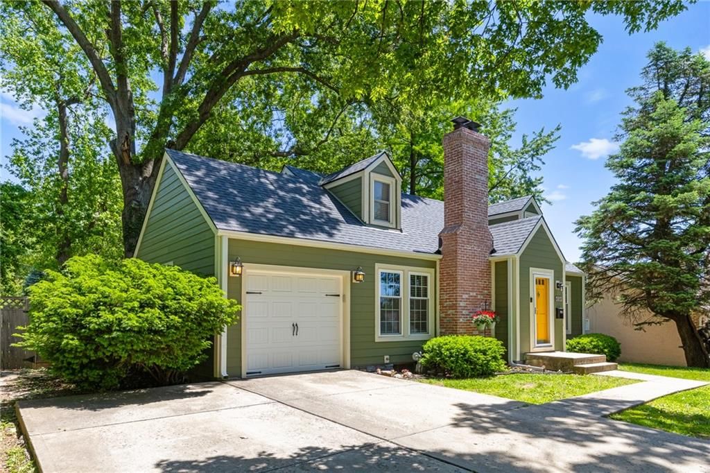 5813 RIGGS Street — photo 2