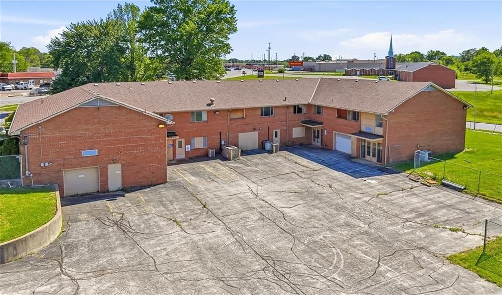 8540 Blue Ridge Boulevard — photo 4