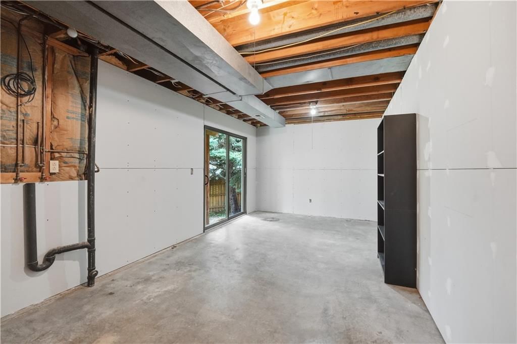12113 W 48th Terrace — photo 34