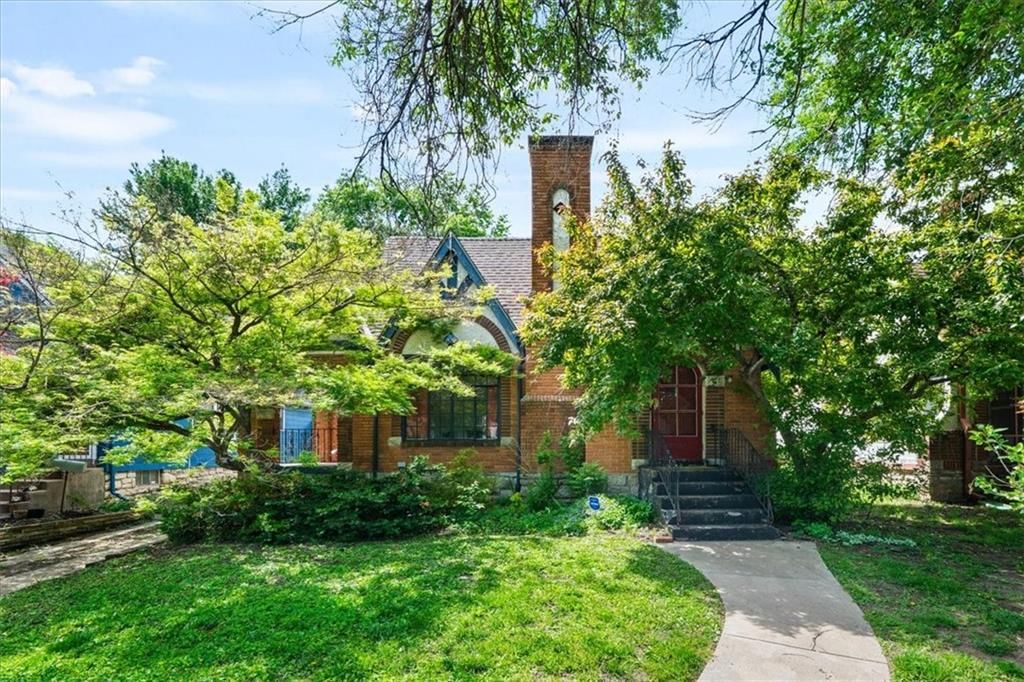 7404 Walnut Street — photo 2